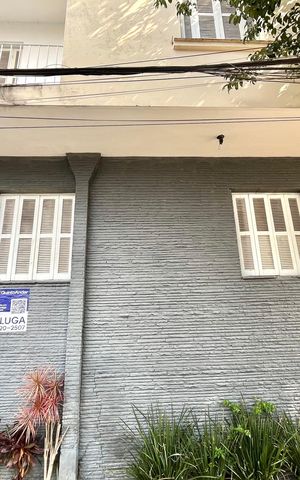 Apartamento para alugar com 80m², 2 quartos e sem vaga Apartamento para alugar com 80m², 2 quartos e sem vagaFachada