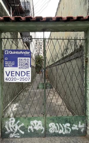 Casa à venda com 55m², 3 quartos e sem vaga Casa à venda com 55m², 3 quartos e sem vagaPlaca