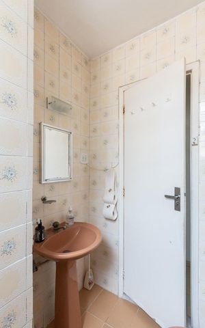 Casa à venda com 55m², 3 quartos e sem vagaBanheiro