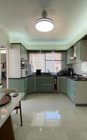 Casa à venda com 176m², 3 quartos e 4 vagas