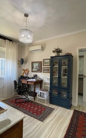 Casa à venda com 176m², 3 quartos e 4 vagas