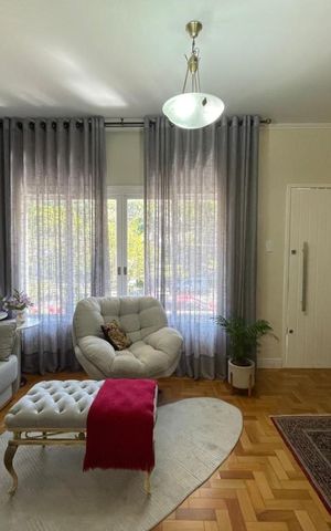 Casa à venda com 176m², 3 quartos e 4 vagas