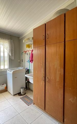 Casa à venda com 176m², 3 quartos e 4 vagas