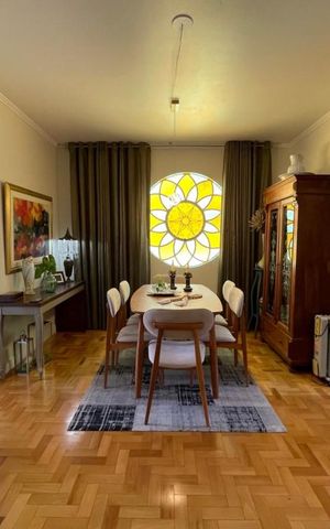 Casa à venda com 176m², 3 quartos e 4 vagas
