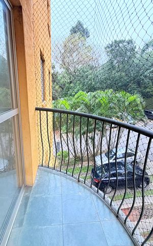 Apartamento à venda com 64m², 3 quartos e 1 vaga Apartamento à venda com 64m², 3 quartos e 1 vagaVaranda