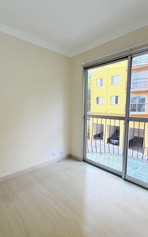 Apartamento à venda com 64m², 3 quartos e 1 vaga Apartamento à venda com 64m², 3 quartos e 1 vagaSala