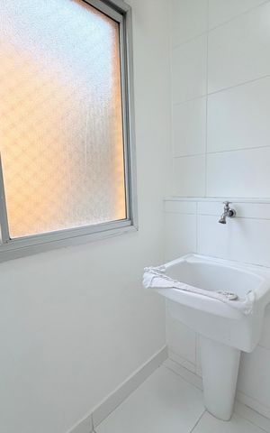 Apartamento à venda com 64m², 3 quartos e 1 vaga Apartamento à venda com 64m², 3 quartos e 1 vagaÁrea de serviço