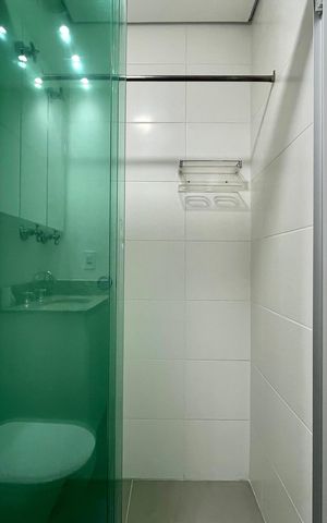 Apartamento à venda com 58m², 2 quartos e 1 vaga Apartamento à venda com 58m², 2 quartos e 1 vagaBanheiro Corredor