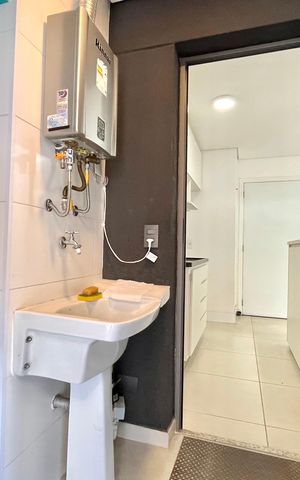 Apartamento à venda com 58m², 2 quartos e 1 vaga Apartamento à venda com 58m², 2 quartos e 1 vagaÁrea de Serviço