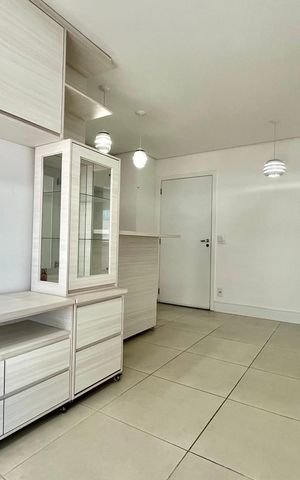 Apartamento à venda com 58m², 2 quartos e 1 vaga Apartamento à venda com 58m², 2 quartos e 1 vagaSala