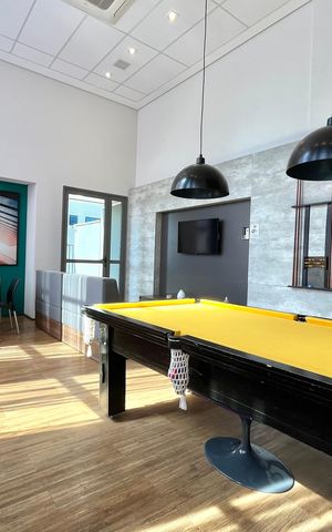 Apartamento à venda com 58m², 2 quartos e 1 vaga Apartamento à venda com 58m², 2 quartos e 1 vagaÁrea comum - Salão de Jogos
