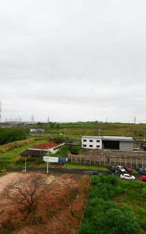 Apartamento para alugar com 44m², 2 quartos e 1 vagaSala - Vista