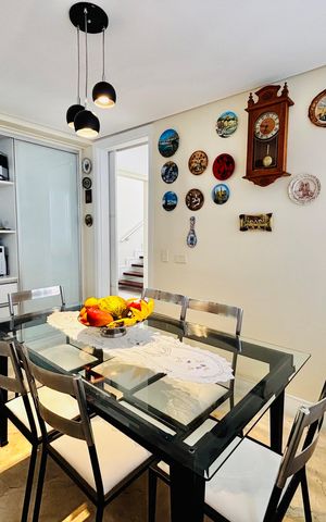 Casa de condomínio para alugar com 550m², 6 quartos e 6 vagas Casa de condomínio para alugar com 550m², 6 quartos e 6 vagasSala de Jantar 2