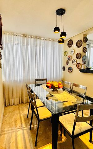 Casa de condomínio para alugar com 550m², 6 quartos e 6 vagas Casa de condomínio para alugar com 550m², 6 quartos e 6 vagasSala de Jantar 2