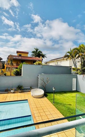 Casa de condomínio para alugar com 550m², 6 quartos e 6 vagas Casa de condomínio para alugar com 550m², 6 quartos e 6 vagasSacada