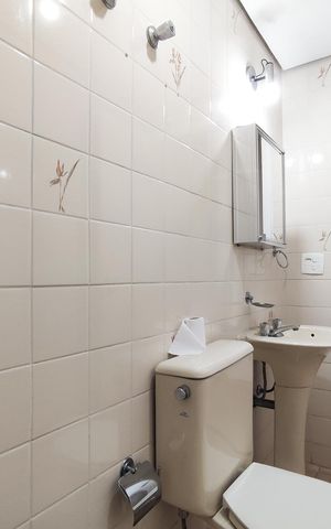 Apartamento para alugar com 71m², 2 quartos e 1 vaga Apartamento para alugar com 71m², 2 quartos e 1 vagaBanheiro Social