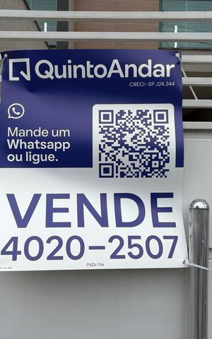 Casa à venda com 140m², 3 quartos e 2 vagas Casa à venda com 140m², 3 quartos e 2 vagasPlaca instalada