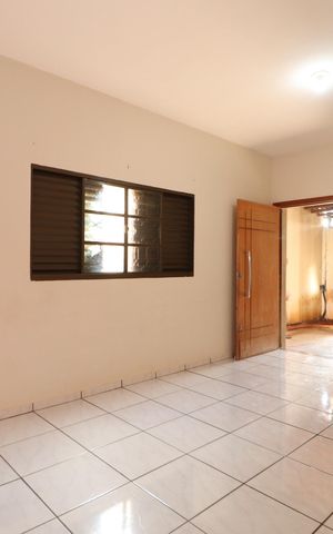 Casa para alugar com 70m², 3 quartos e 3 vagasSala