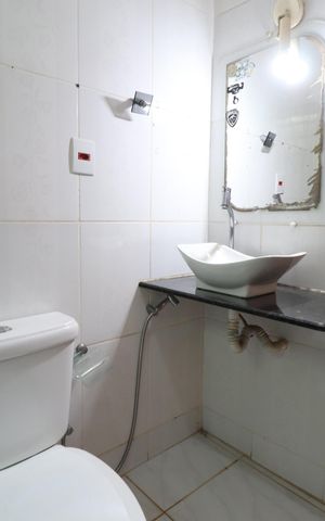 Casa para alugar com 70m², 3 quartos e 3 vagasBanheiro Social