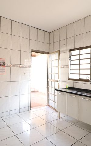 Casa para alugar com 70m², 3 quartos e 3 vagasCozinha