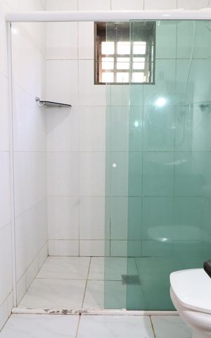 Casa para alugar com 70m², 3 quartos e 3 vagasBanheiro Social