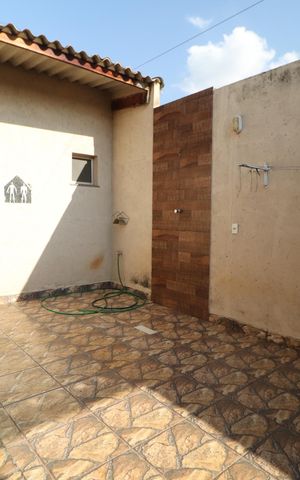 Casa para alugar com 70m², 3 quartos e 3 vagasQuintal