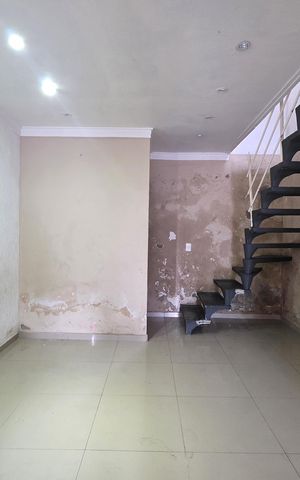 Casa à venda com 90m², 2 quartos e 1 vagaSala 