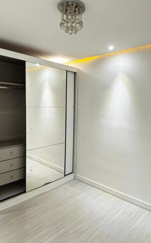 Apartamento à venda com 158m², 3 quartos e 2 vagas Apartamento à venda com 158m², 3 quartos e 2 vagasSuite