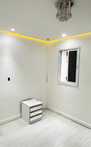 Apartamento à venda com 158m², 3 quartos e 2 vagas Apartamento à venda com 158m², 3 quartos e 2 vagasSuite