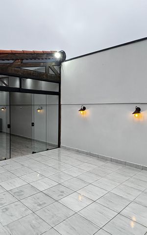 Apartamento à venda com 158m², 3 quartos e 2 vagas Apartamento à venda com 158m², 3 quartos e 2 vagasCobertura