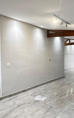 Apartamento à venda com 158m², 3 quartos e 2 vagas Apartamento à venda com 158m², 3 quartos e 2 vagasCobertura