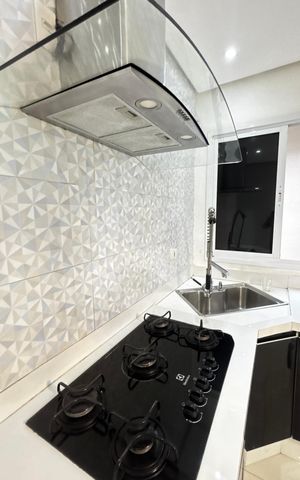 Apartamento à venda com 158m², 3 quartos e 2 vagas Apartamento à venda com 158m², 3 quartos e 2 vagasCozinha