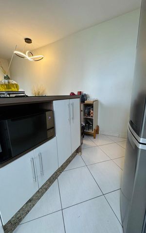 Apartamento à venda com 55m², 2 quartos e 1 vaga Apartamento à venda com 55m², 2 quartos e 1 vagaCozinha