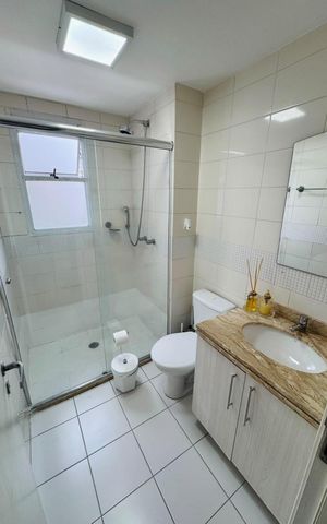 Apartamento à venda com 55m², 2 quartos e 1 vaga Apartamento à venda com 55m², 2 quartos e 1 vagaBanheiro