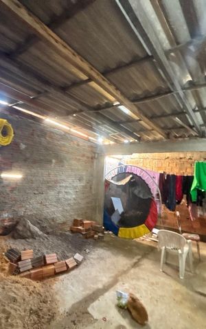 Casa à venda com 69m², 3 quartos e 1 vaga