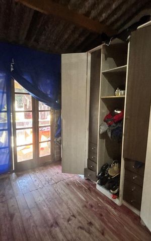 Casa à venda com 69m², 3 quartos e 1 vaga