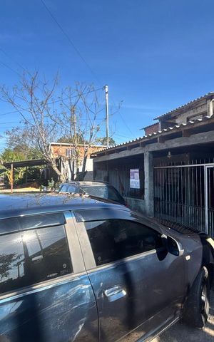 Casa à venda com 69m², 3 quartos e 1 vaga