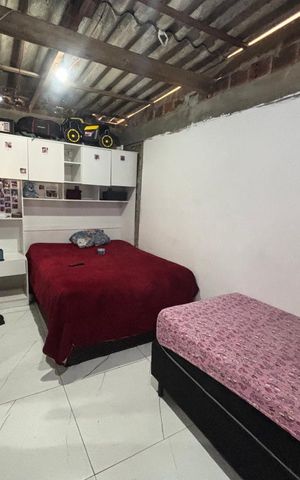 Casa à venda com 69m², 3 quartos e 1 vaga