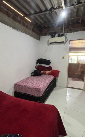 Casa à venda com 69m², 3 quartos e 1 vaga