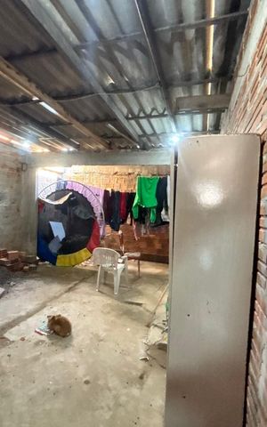 Casa à venda com 69m², 3 quartos e 1 vaga