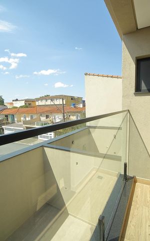 Casa à venda com 176m², 3 quartos e 4 vagasVaranda Suíte 2 