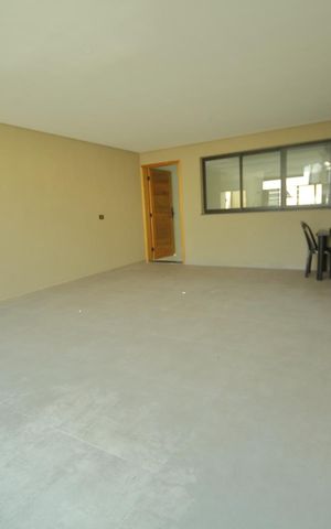 Casa à venda com 176m², 3 quartos e 4 vagasGaragem 