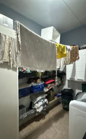 Casa para alugar com 200m², 4 quartos e 2 vagas Casa para alugar com 200m², 4 quartos e 2 vagasÁrea de Serviço