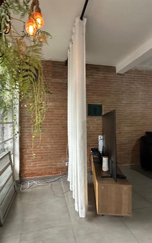 Casa para alugar com 200m², 4 quartos e 2 vagas Casa para alugar com 200m², 4 quartos e 2 vagasSala