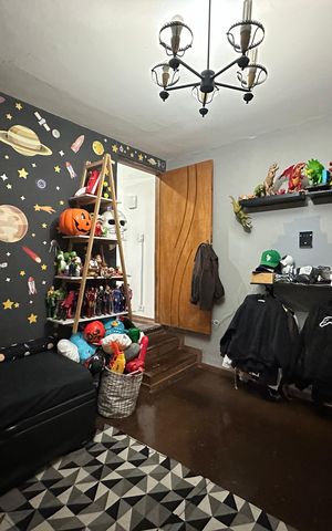 Casa para alugar com 200m², 4 quartos e 2 vagas Casa para alugar com 200m², 4 quartos e 2 vagasQuarto 1