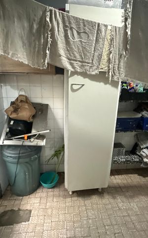 Casa para alugar com 200m², 4 quartos e 2 vagas Casa para alugar com 200m², 4 quartos e 2 vagasÁrea de Serviço