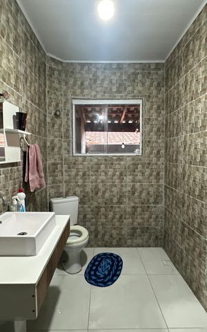 Casa para alugar com 200m², 4 quartos e 2 vagas Casa para alugar com 200m², 4 quartos e 2 vagasBanheiro Social