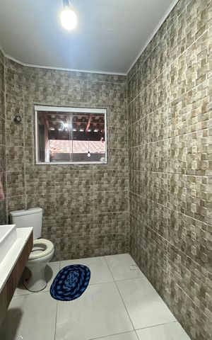 Casa para alugar com 200m², 4 quartos e 2 vagas Casa para alugar com 200m², 4 quartos e 2 vagasBanheiro Social
