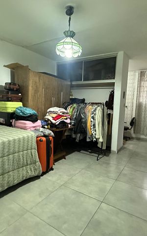 Casa para alugar com 200m², 4 quartos e 2 vagas Casa para alugar com 200m², 4 quartos e 2 vagasSuíte 1