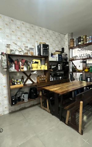 Casa para alugar com 200m², 4 quartos e 2 vagas Casa para alugar com 200m², 4 quartos e 2 vagasCozinha